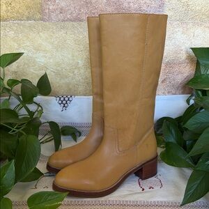NEW Frye Women’s Camryn Leather Tall Pull-On Banana Knee-High Heel Boots Size 10